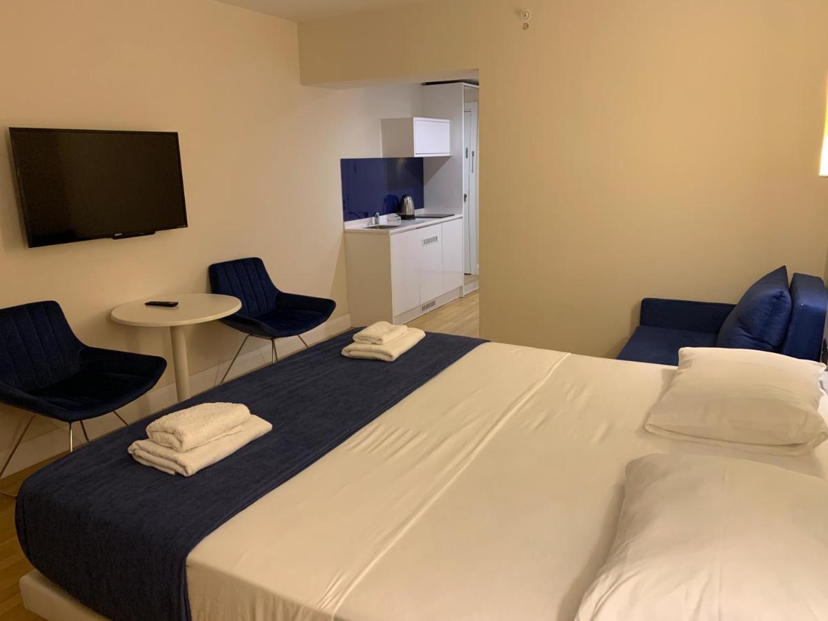 Vip Orbi Sea View באטומי