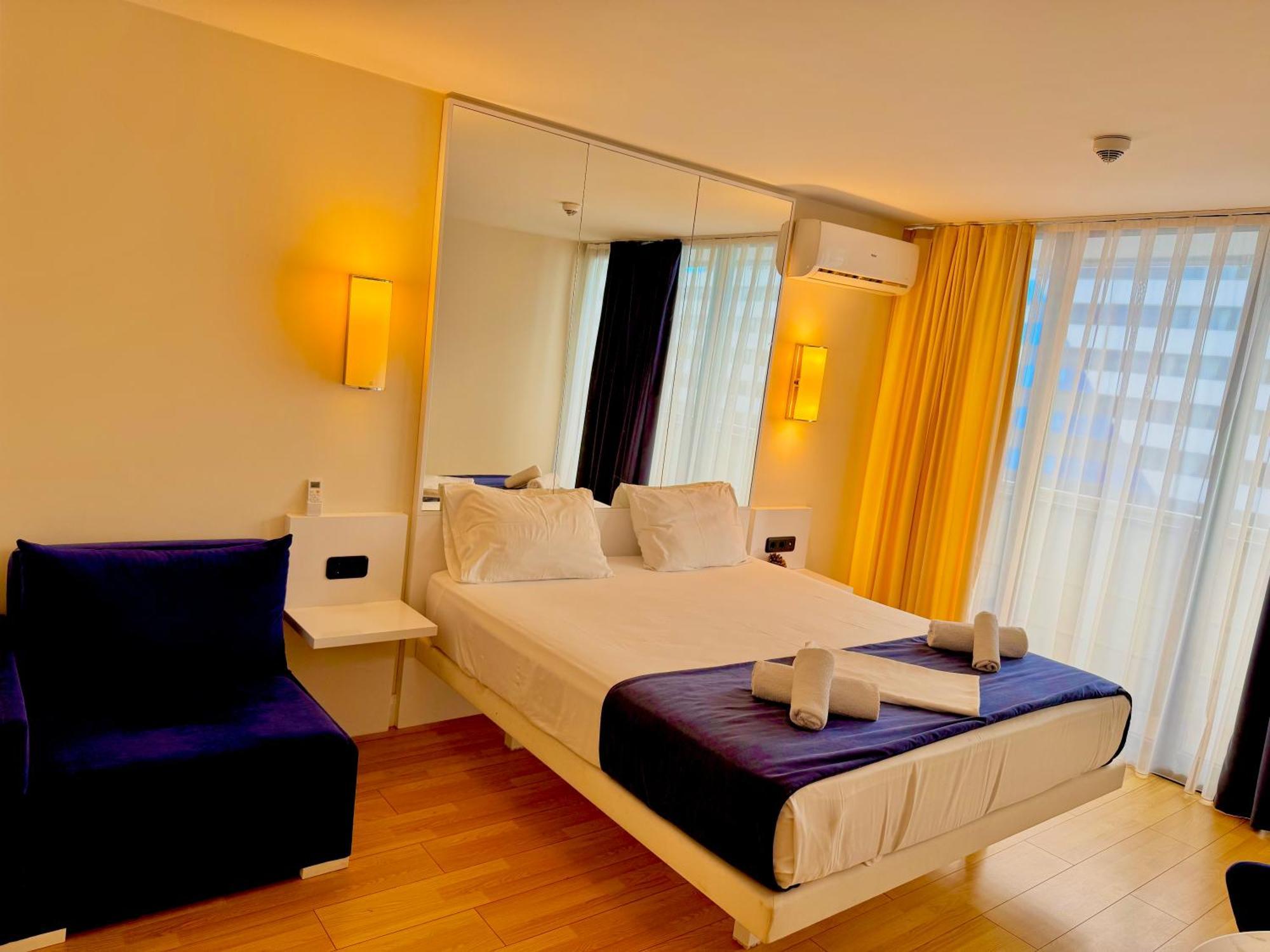 דירה Vip Orbi Sea View באטומי